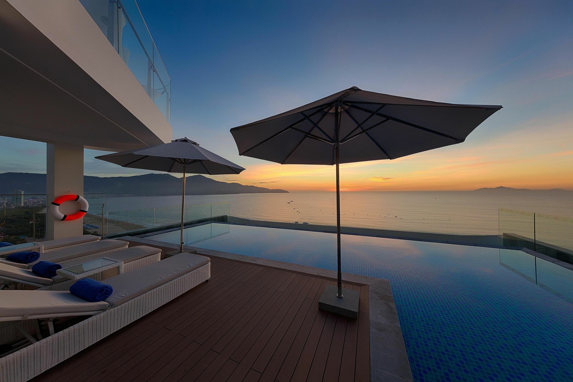 Belle Maison Parosand Da Nang Hotel -Managed By H&K Hospitality Exterior foto